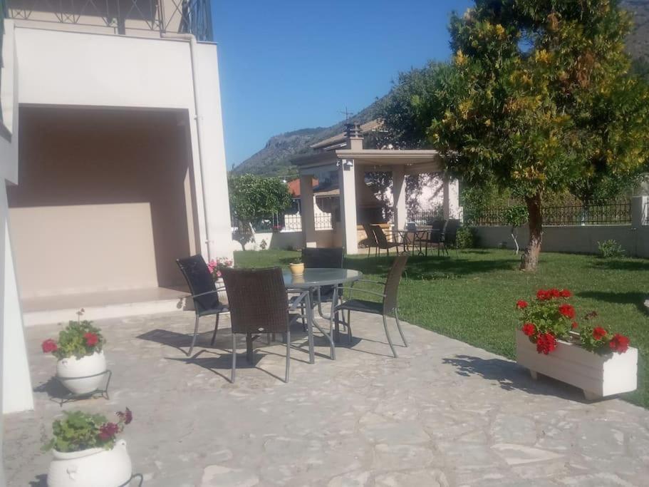 Διαμέρισμα Μεντησ Ηγουμενίτσα Εξωτερικό φωτογραφία