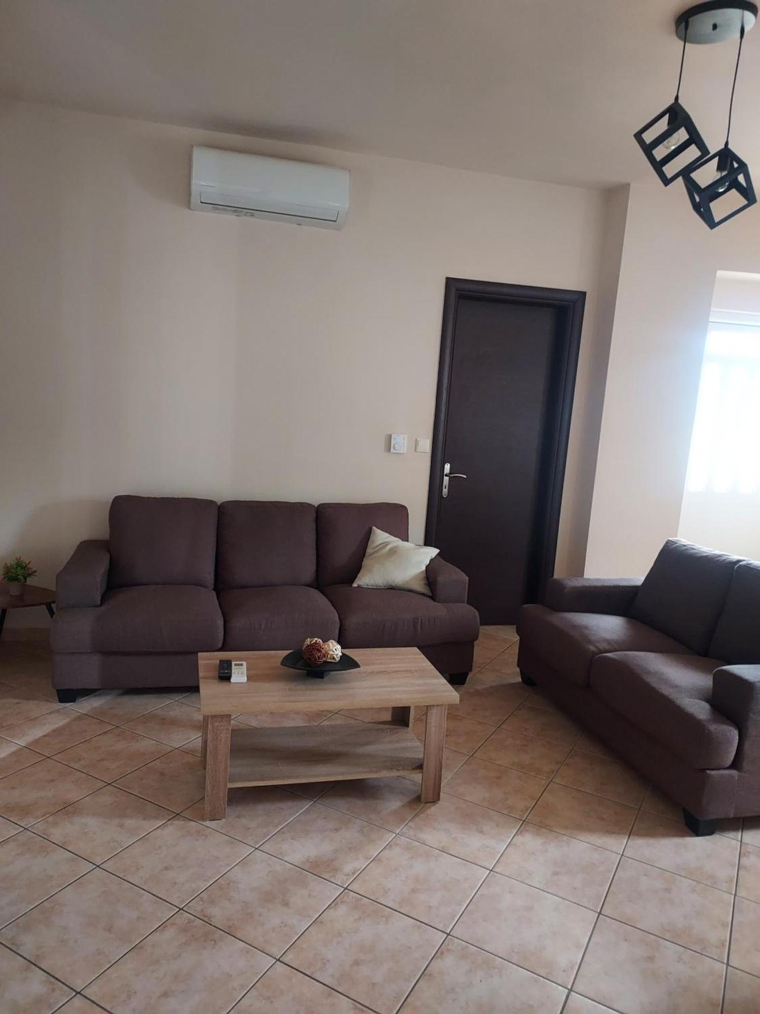 Διαμέρισμα Μεντησ Ηγουμενίτσα Εξωτερικό φωτογραφία